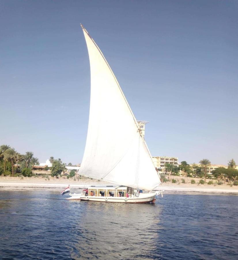 Hotel Nile Felucca Adventure Asuán Exterior foto