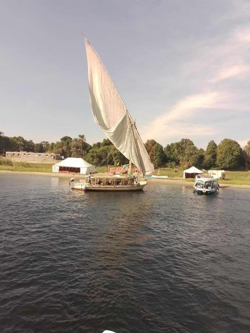 Hotel Nile Felucca Adventure Asuán Exterior foto