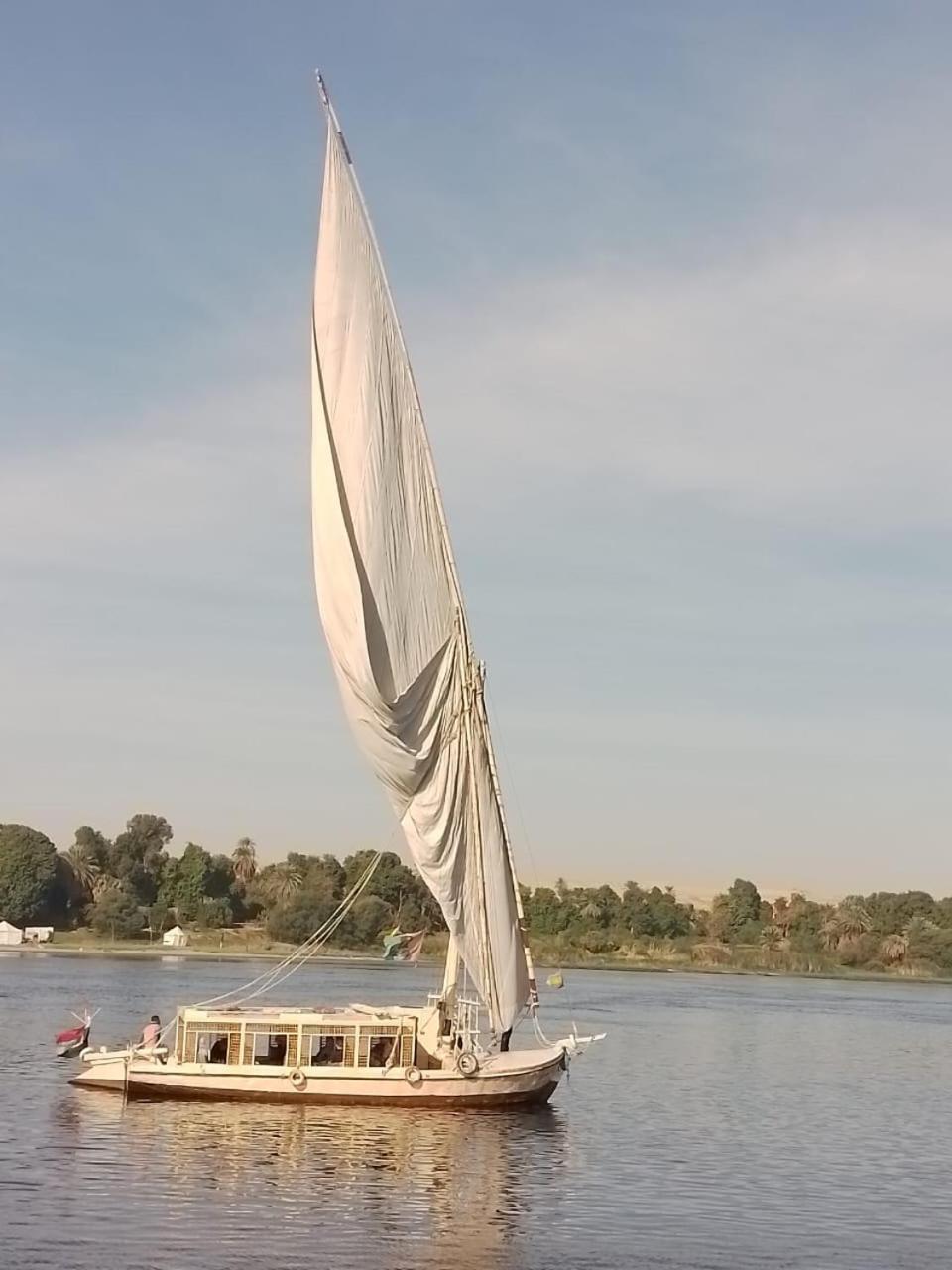 Hotel Nile Felucca Adventure Asuán Exterior foto
